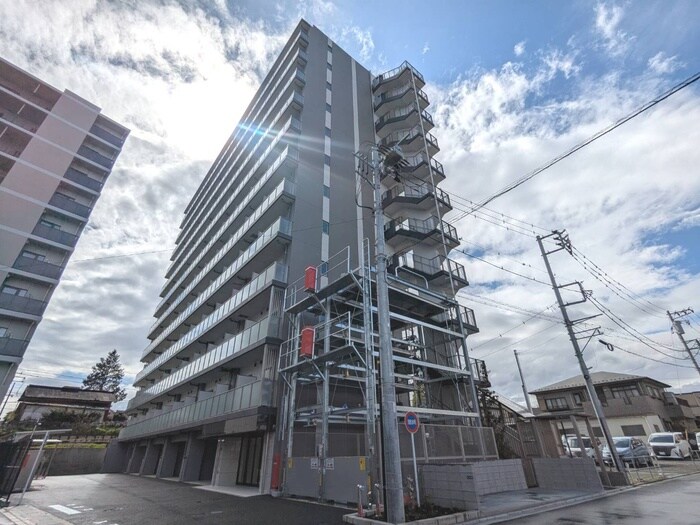 エヌステージ秦野駅前の物件外観写真