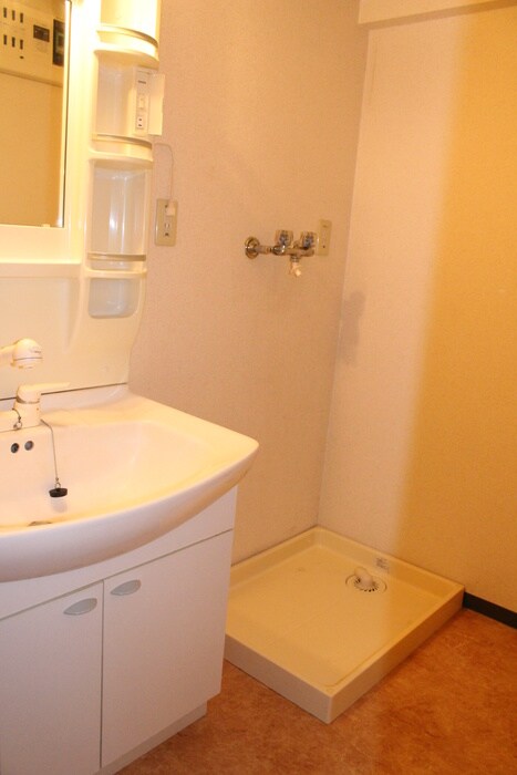 エレガンス春日部の物件内観写真