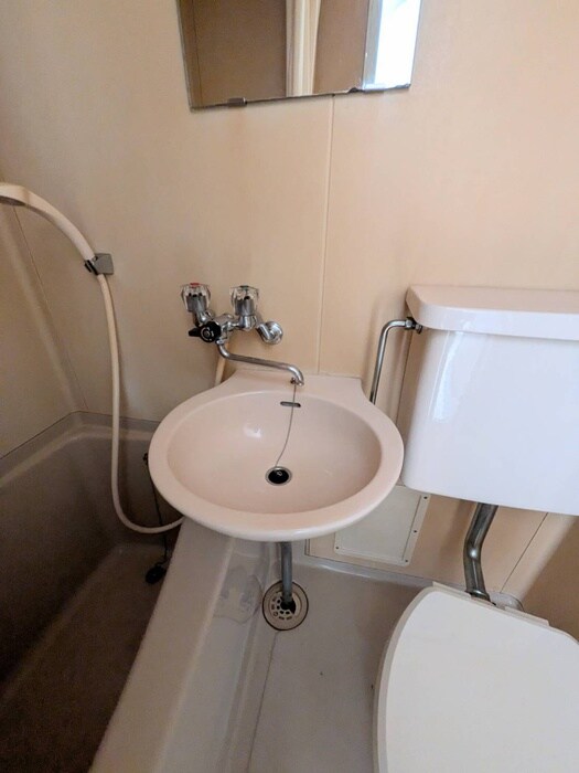 ミキコ－ポ栄町の物件内観写真