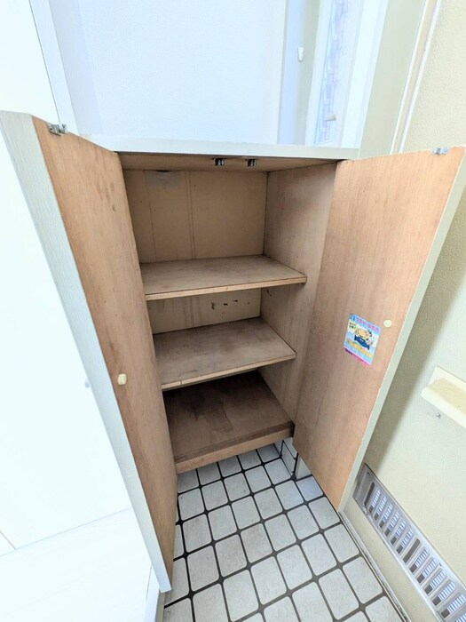 ミキコ－ポ栄町の物件内観写真