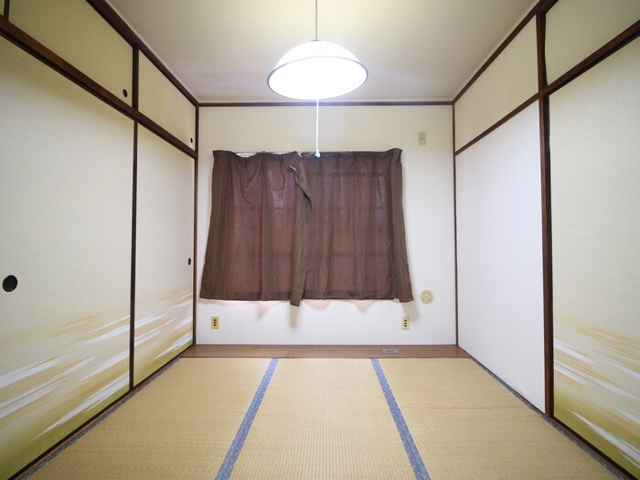 吉岡ハイツの物件内観写真