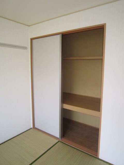 ライラック湘南の物件内観写真