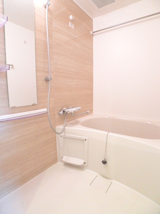 グランビスタ参番館の物件内観写真