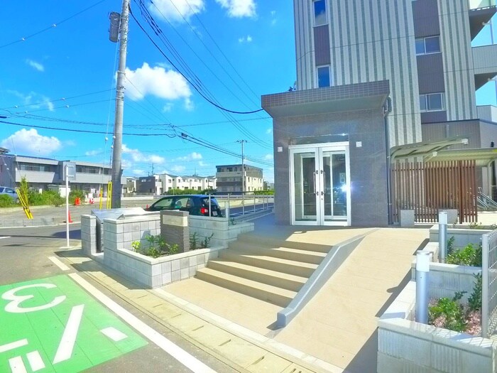 緑が丘DKBの物件外観写真