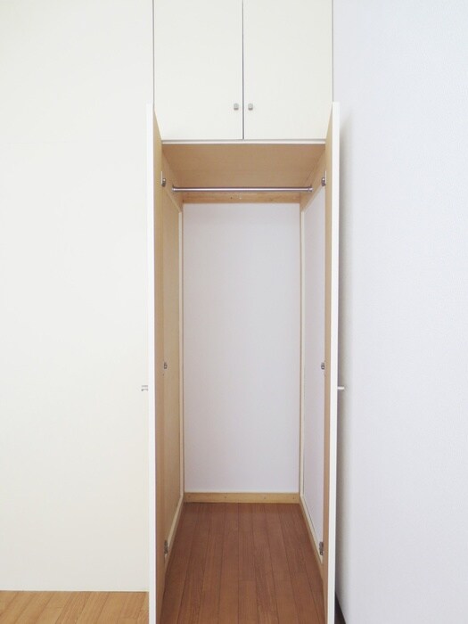 レジデンス光和 111の物件内観写真