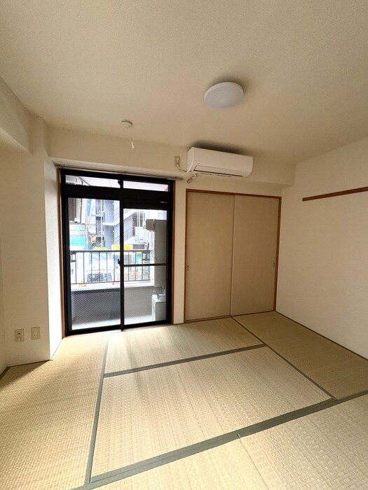 パレス内田弐号館の物件内観写真