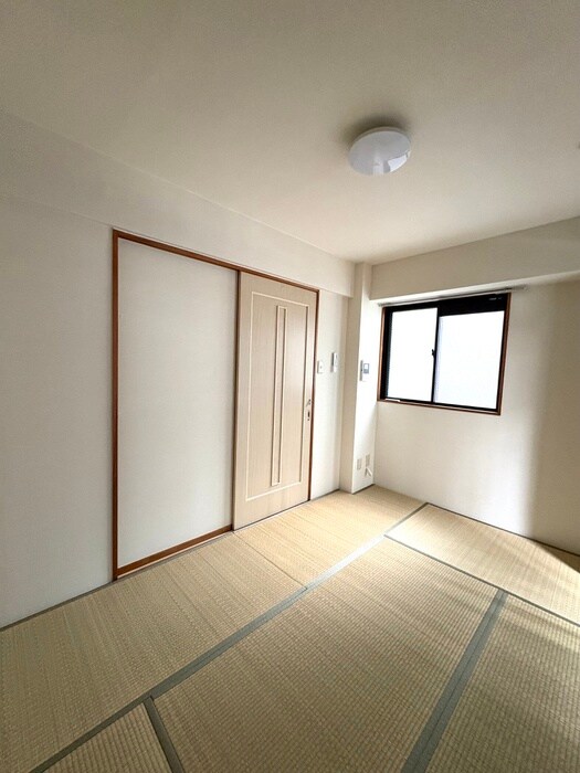 パレス内田弐号館の物件内観写真