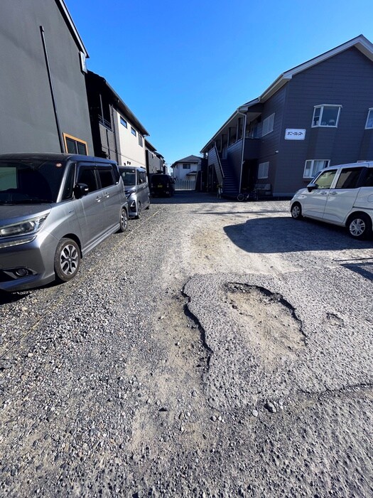 サニ－クレストの物件外観写真