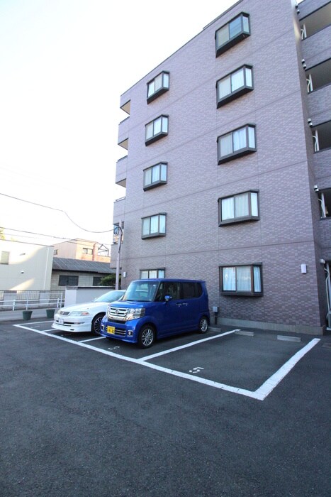 シャイニ－ヒルの物件外観写真