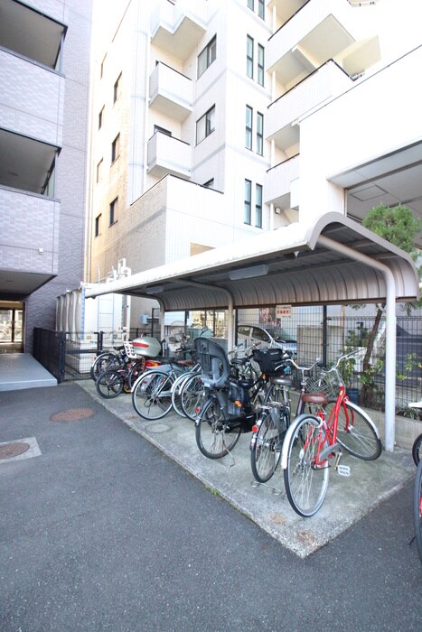 シャイニ－ヒルの物件外観写真