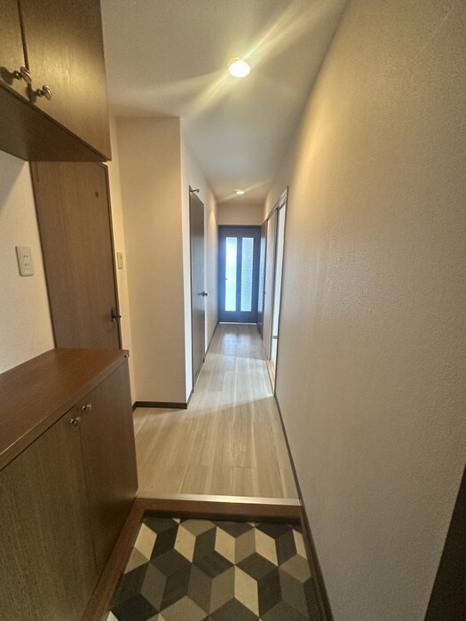 シャイニ－ヒルの物件内観写真