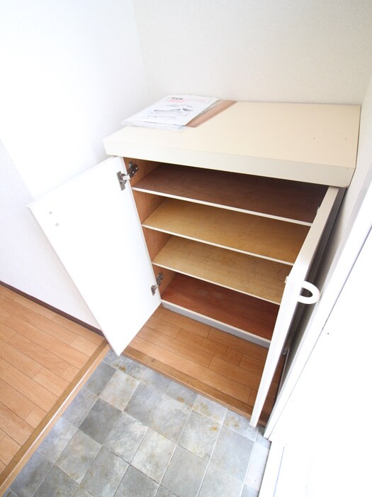 ラフォ－レ国立Ａの物件内観写真