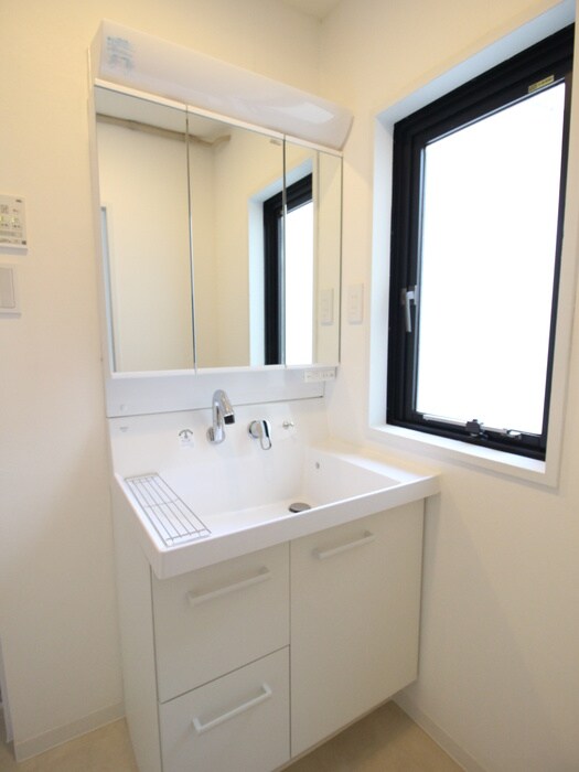 フラワータイムの物件内観写真