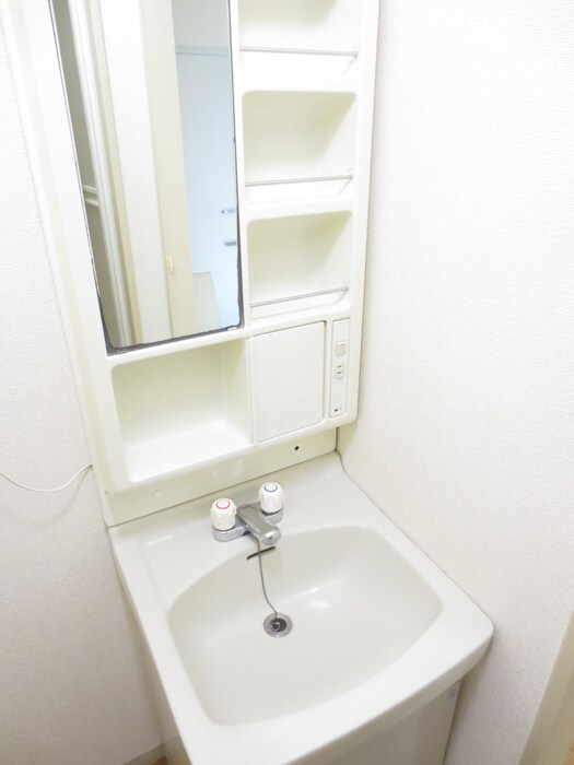 ラフォ－レ国立Ｂの物件内観写真