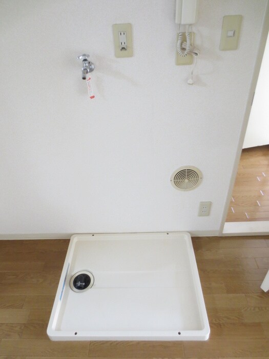 ラフォ－レ国立Ｂの物件内観写真