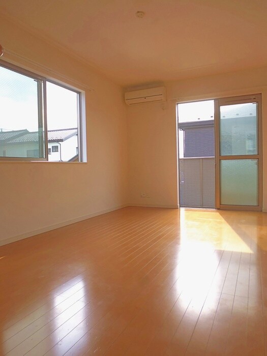 サンクレ－ルＡ棟の物件内観写真