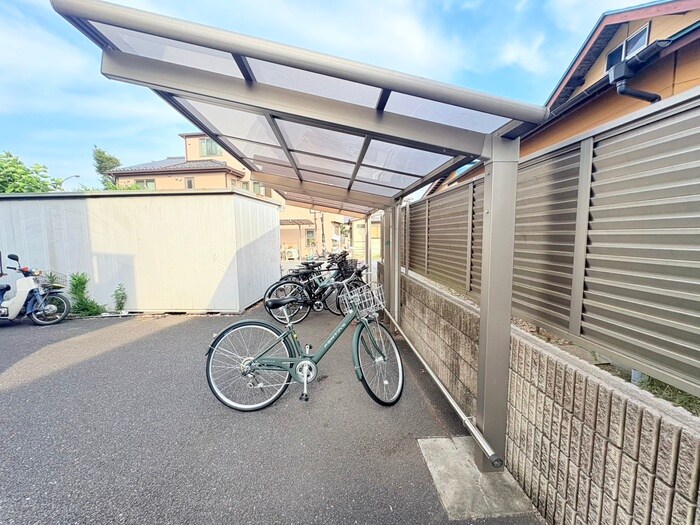 サンクレ－ルＡ棟の物件外観写真