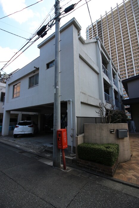 コ－ポ御殿山の物件外観写真