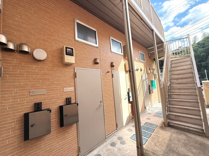 マリンテラス田浦の物件外観写真