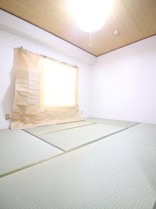 ルミエ－ル田園の物件内観写真