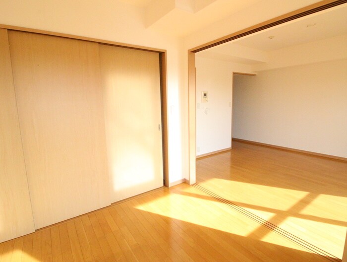 ベルヴェル稲城の物件内観写真