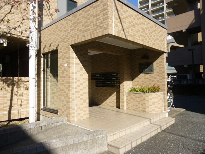 ファインコート西つつじヶ丘の物件外観写真