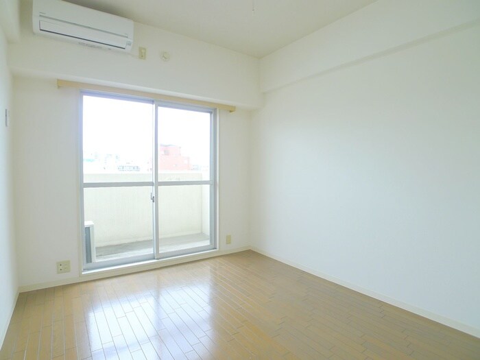 ポルタキアーラの物件内観写真