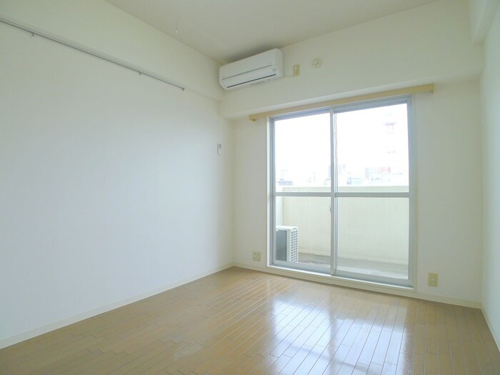 ポルタキアーラの物件内観写真