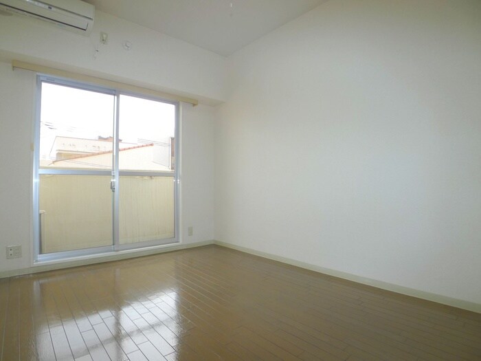 ポルタキアーラの物件内観写真