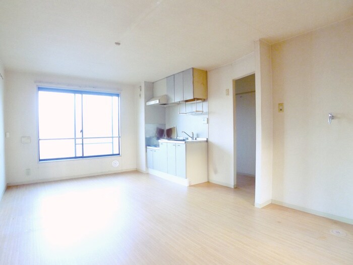 パインハイツの物件内観写真