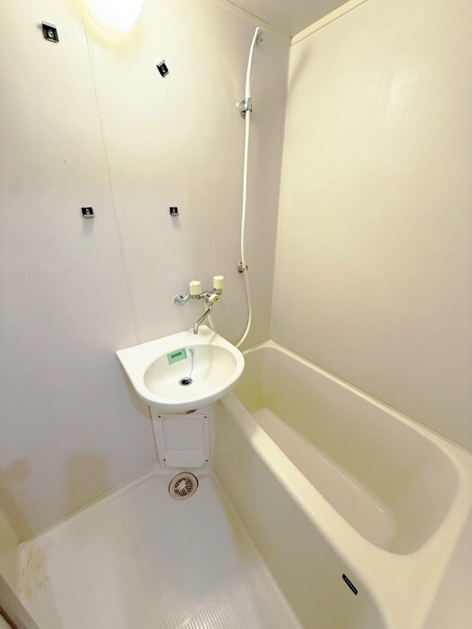 アウトレットの物件内観写真