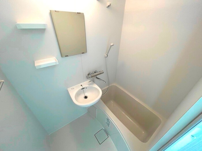 フローラメゾン北大塚の物件内観写真