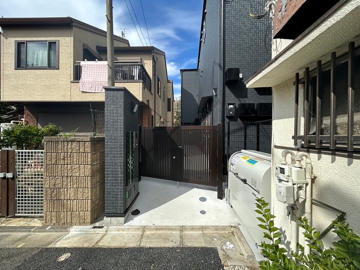 フローラメゾン北大塚の物件外観写真