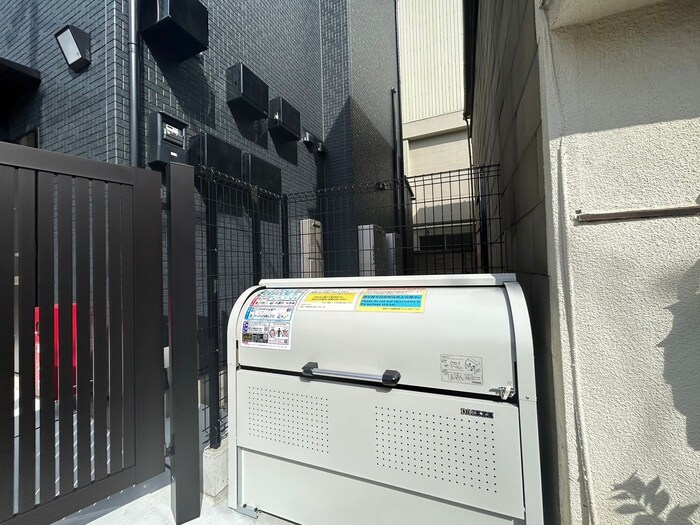 フローラメゾン北大塚の物件外観写真