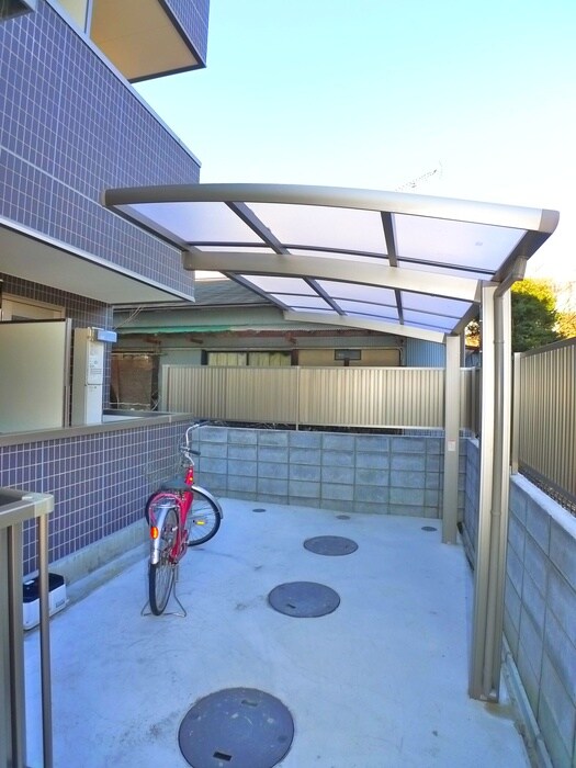 ＹＡＳＵＩビル　第８の物件外観写真