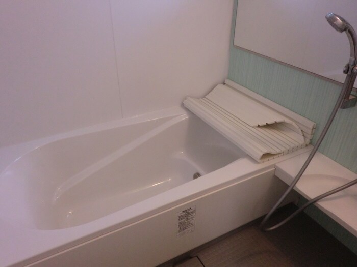 ロイヤルティアラⅤの物件内観写真