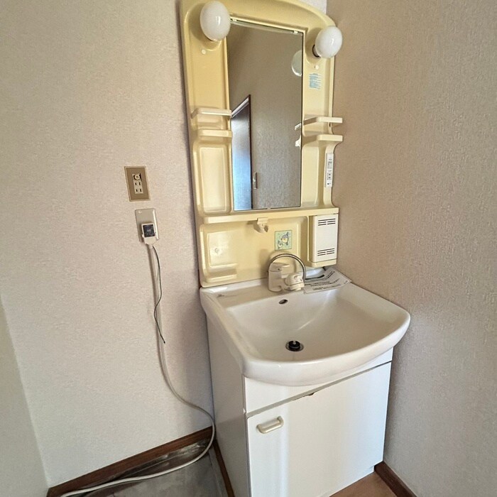 中丸ﾊｲﾂの物件内観写真