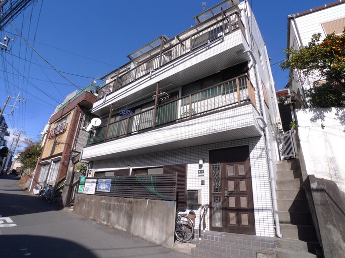 サンヒルズの物件外観写真