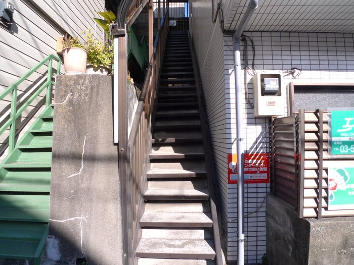 サンヒルズの物件外観写真