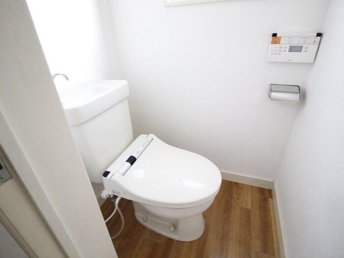 三澤ビルの物件内観写真