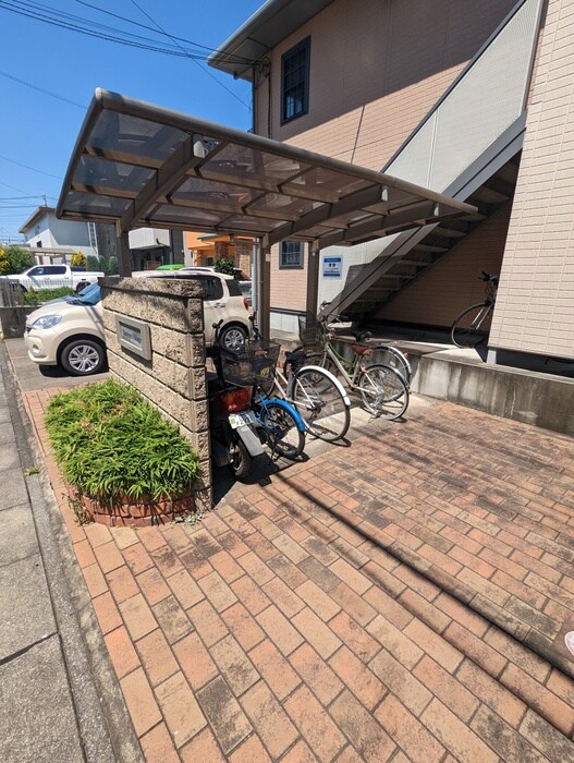 バンブーヴィラージュの物件外観写真