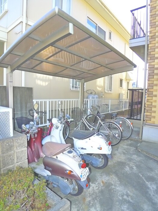 ウェルヴィラの物件外観写真