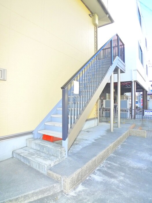 ウェルヴィラの物件外観写真