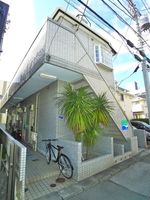 ローズアパートＲ６３番館の物件外観写真