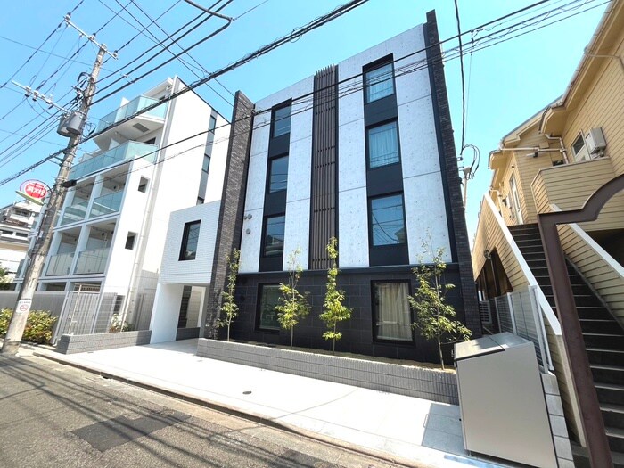 ルオーレ上北沢駅前の物件外観写真