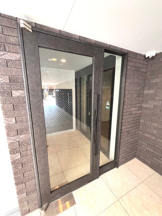 ルオーレ上北沢駅前の物件外観写真