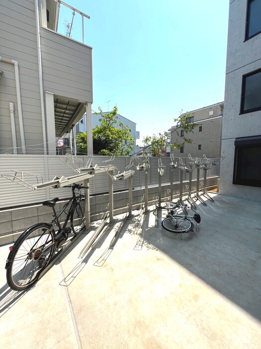 ルオーレ上北沢駅前の物件外観写真