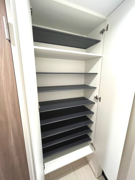 ルオーレ上北沢駅前の物件内観写真