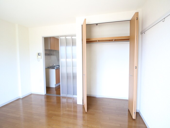 シ－サイドパレス新杉田の物件内観写真