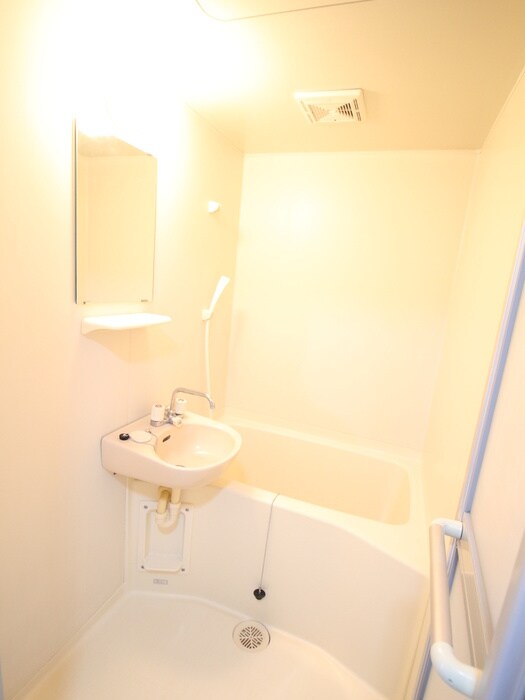 シ－サイドパレス新杉田の物件内観写真